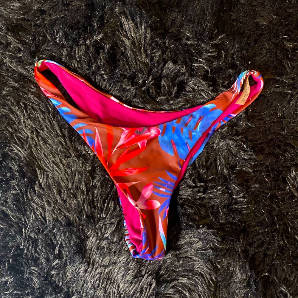 SHEIN FLORAL BIKINI BOTTOM ONLY